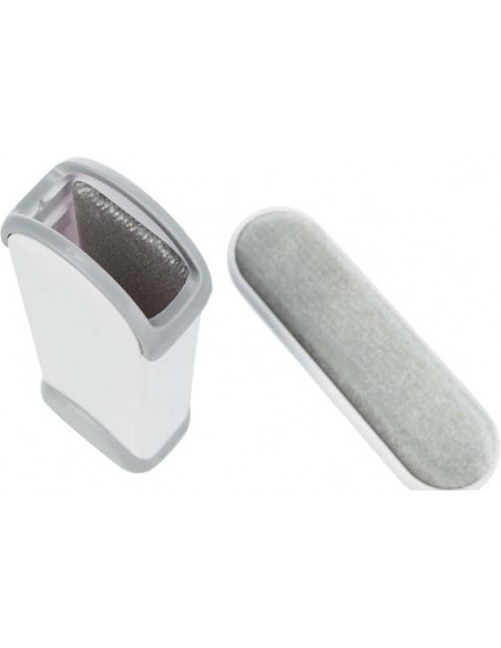 Kläd och textilborste med rensstation